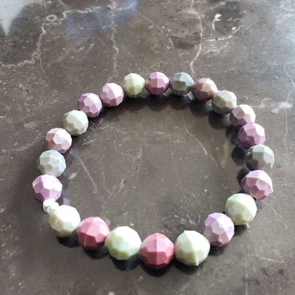 Bree Bead Bracelet - Picture 3 of 4